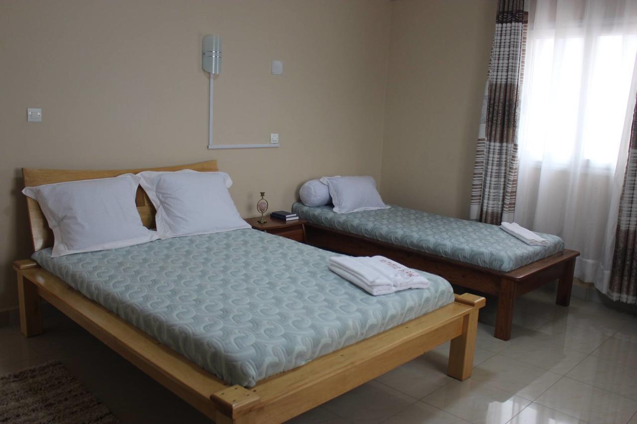 Vannie Hotel Fianarantsoa Exterior foto